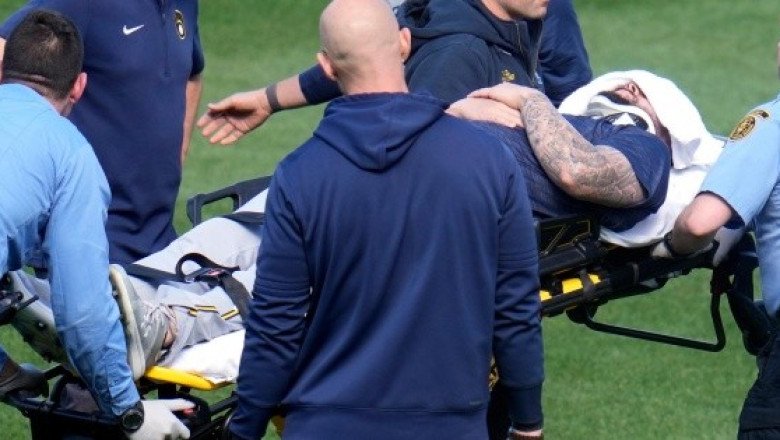 Pelotazo manda al hospital a pitcher de los Brewers