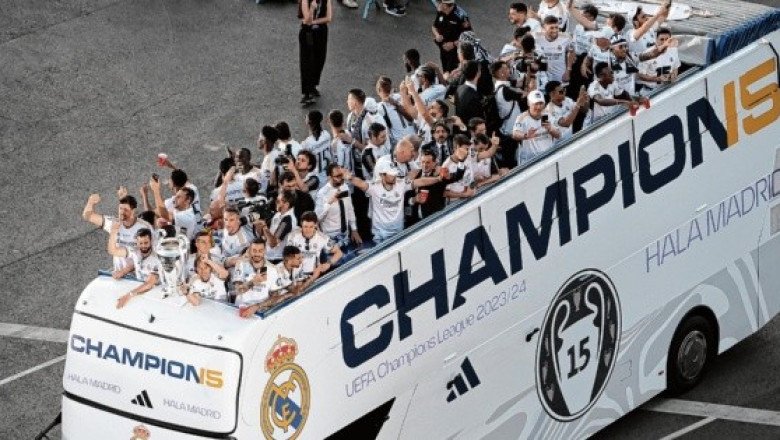 El Real Madrid celebra en casa