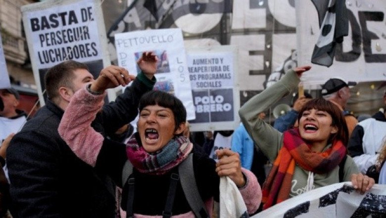 Advierte FMI proteger a la sociedad cada vez más empobrecida en Argentina