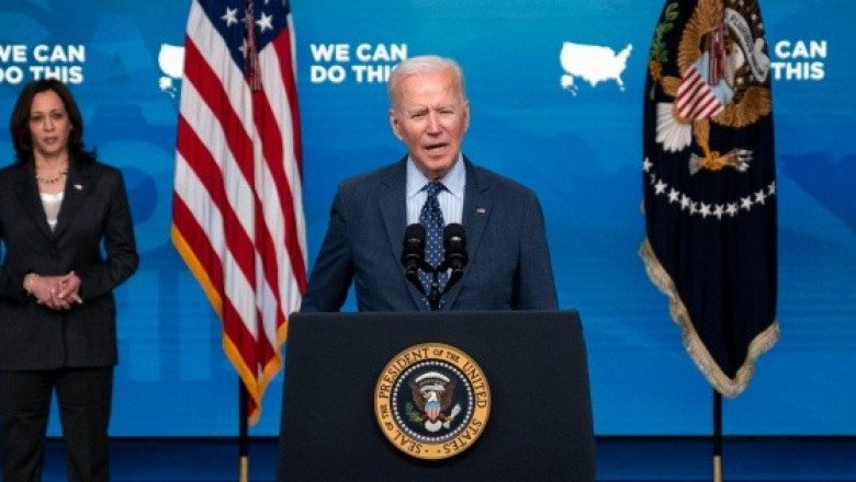 Biden hace ajustes en migración para convencer a los electores
