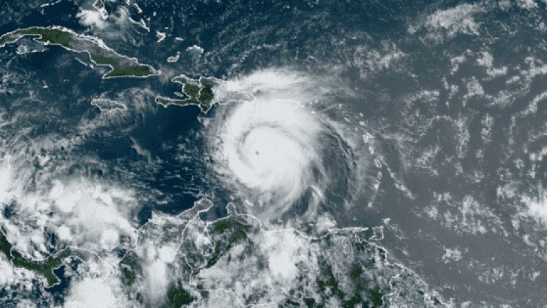 Huracán "Beryl" pierde fuerza rumbo a Jamaica; deja 4 muertos en el sureste del Caribe