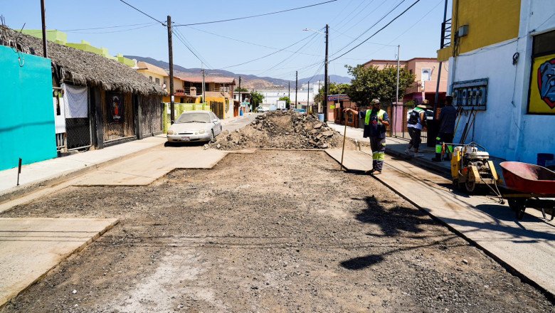 Supera gobierno de Armando Ayala las 2 mil cuadras rehabilitadas