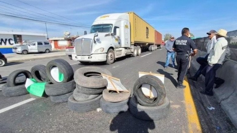 Tlaxcala: Ejidatarios mantienen bloqueos también en estas carreteras