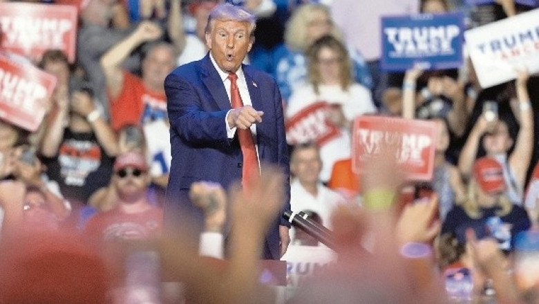 Regresa Trump a frontera con México por votos vitales