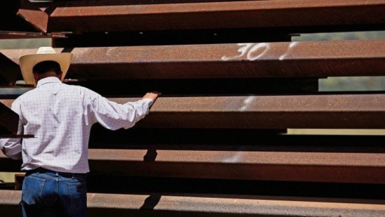 Van por regularizar a once millones de migrantes