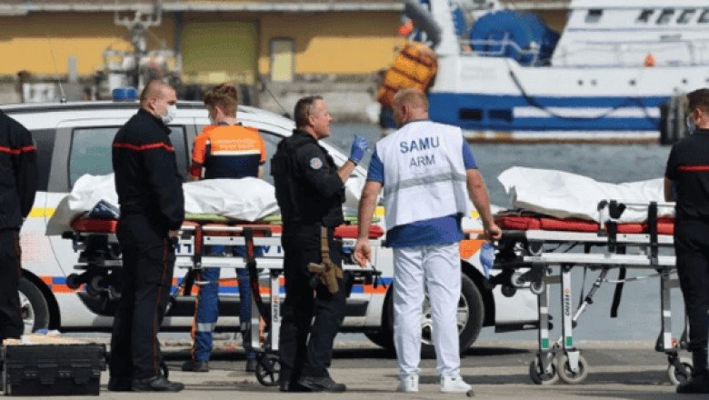 Mueren al menos 13 migrantes tras naufragar en el Canal de la Mancha