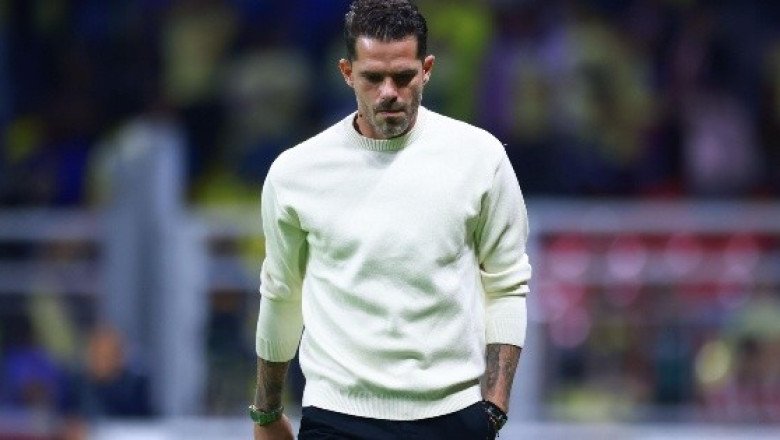 Chivas: Gago se va por la puerta de atrás