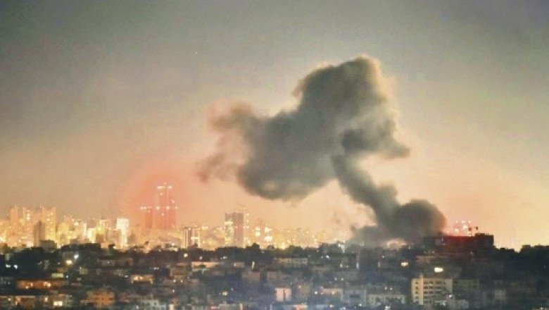 Israel bombardea 300 objetivos en Líbano; EU urge a poner fin a la guerra