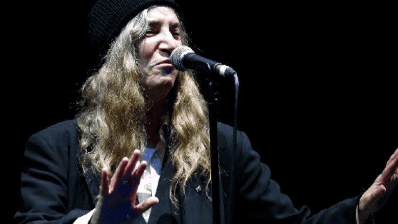 Patti Smith se desmaya en presentación en Brasil