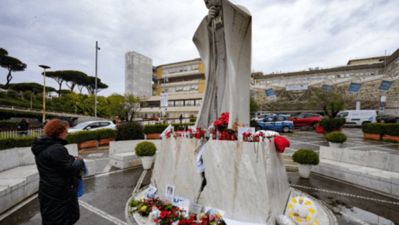 Papa Francisco: en estado crítico, pero estable