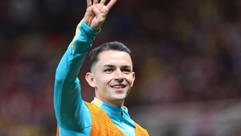 Álvaro Fidalgo lanza burla a Chivas en el Clásico Nacional