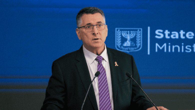 ¿Qué se sabe de los paramédicos hallados muertos en una fosa común en Gaza?
