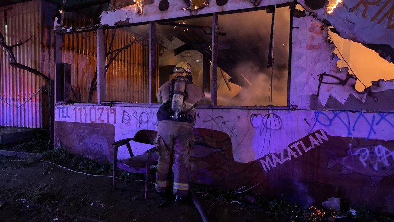 Sin lesionados en incendio en la 11