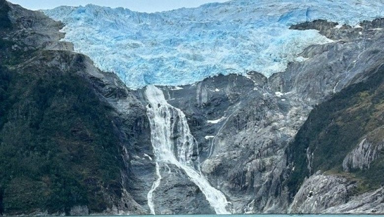 Sismo sacude el sur de Chile y Argentina; emiten alerta de tsunami