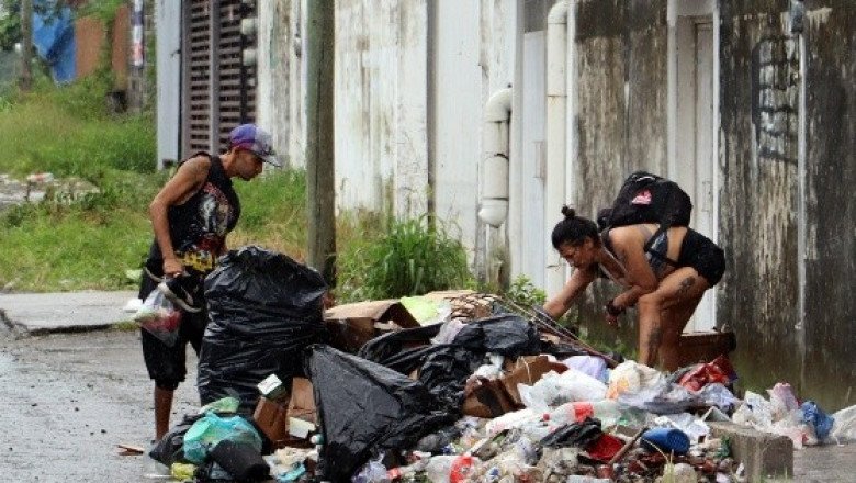 América Latina gasta tres veces más en deuda que en salud y educación