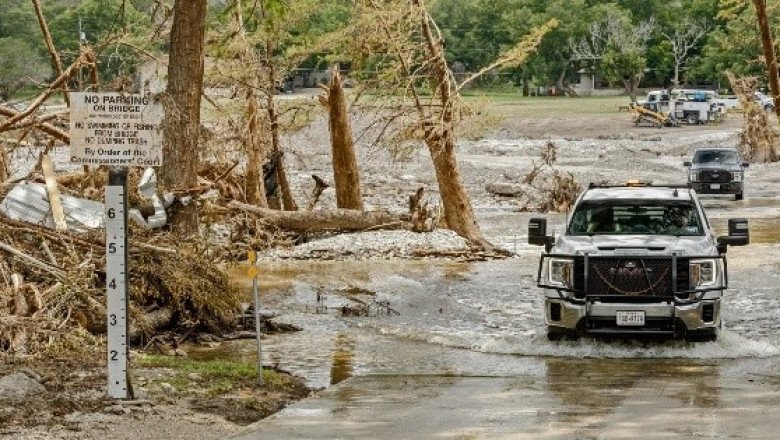 Tras pausa por lluvias, planean reanudar búsquedas en Texas