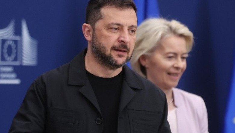 Zelenski alista su viaje a Washington tras encuentro entre Trump y Putin