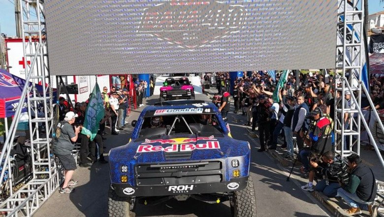 Saldo blanco durante carrera fuera de camino Baja 400