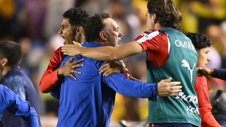 Ahí vienen las Chivas