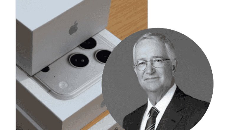 Salinas Pliego presume adquisición de iPhone 17 y así reaccionan en redes