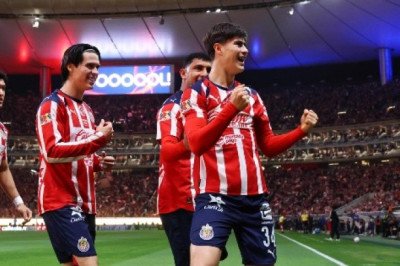 Chivas logra ESTA posición en la tabla general tras ganar el Clásico Tapatío