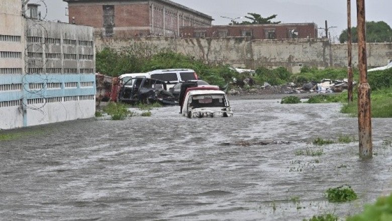 Huracán Melissa deja severos daños en hospitales, viviendas y carreteras de Jamaica