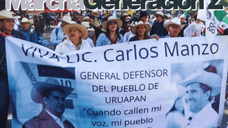 Abuela de Carlos Manzo asiste a marcha Generación Z y lanza acusaciones