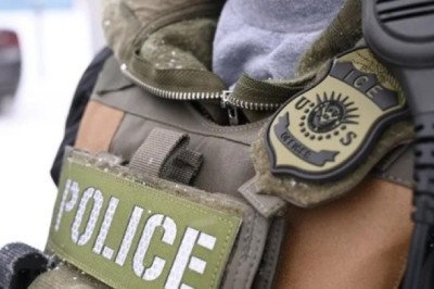 Agente de ICE mata a una mujer durante redada migratoria en Minneapolis