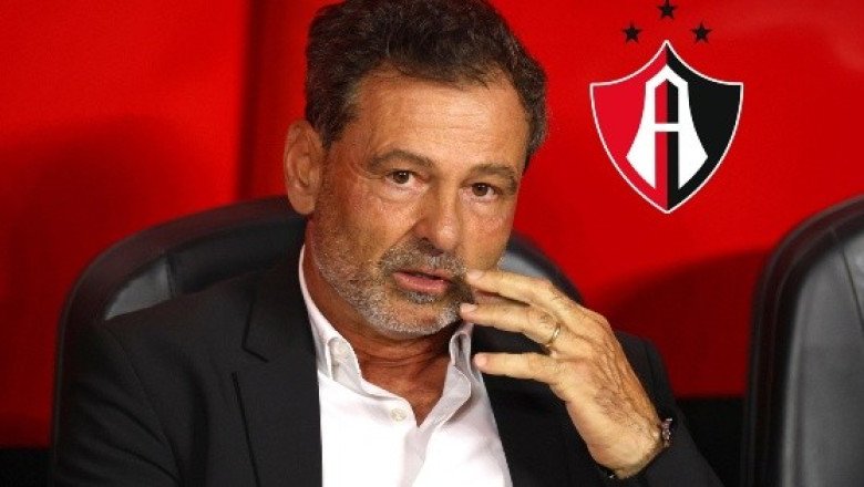 Atlas entrena sin sus refuerzos