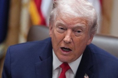 Trump ordena la reapertura de conexiones comerciales aéreas con Venezuela