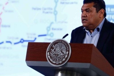 Hospitalizan al gobernador de Tabasco, Javier May