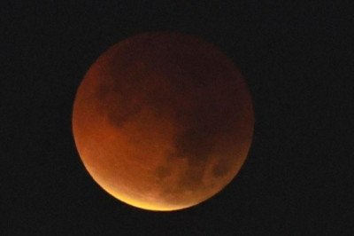 Las mejores fotos que dejó el Eclipse Lunar