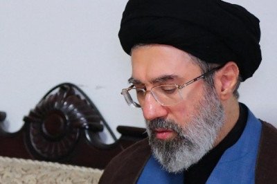 Mojtaba Jamenei, nuevo líder supremo de Irán e influyente sucesor de su padre