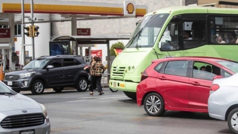 Hoy No Circula: ¿Qué autos NO circulan hoy 12 de marzo en CDMX?
