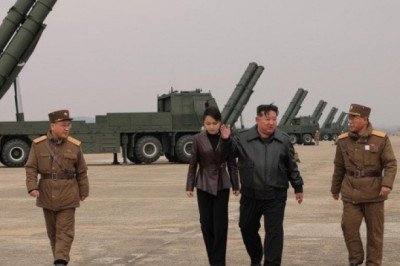 Corea del Norte lanza misiles; EU, Japón y Corea del Sur reaccionan