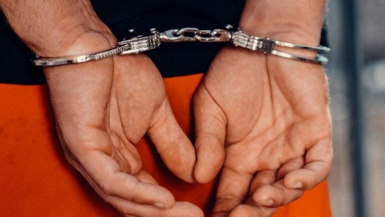 Cuatro hombres son arrestados en Culiacán por robo, armas y drogas