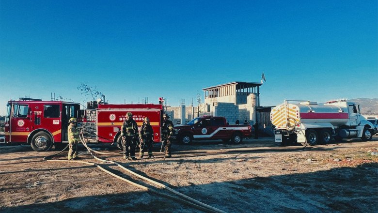 Atienden bomberos incendio en El Salitral