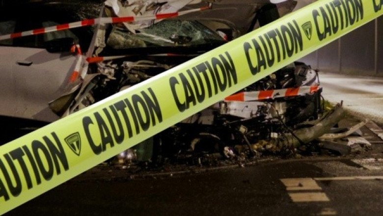 Auto arrolla a 11 personas frente a hospital del IMSS en Tecámac