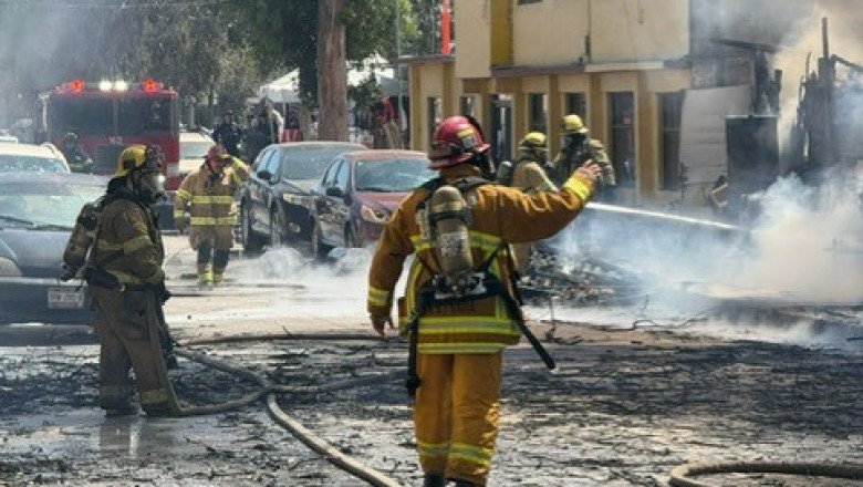 Ensenada Confirman víctima fatal en incendio en la Juarez y Mar