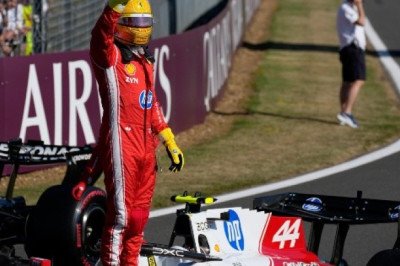 Hamilton saldrá desde la pole en la carrera sprint de Gran Bretaña