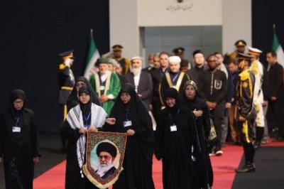 Irán despide a Alí Jameneí con uno de los mayores funerales de su historia