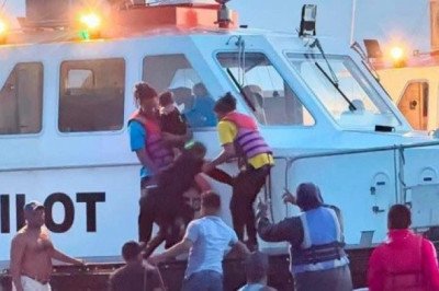 Aumentan a 70 los cuerpos recuperados tras naufragio de ferry en Guyana