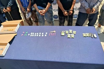 Detienen a 10 personas y realizan 5 cateos en San Quintín