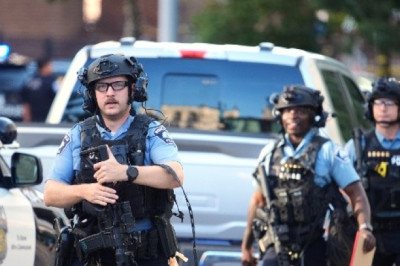Tiroteo en pleno centro de Minneapolis deja al menos un muerto y seis heridos