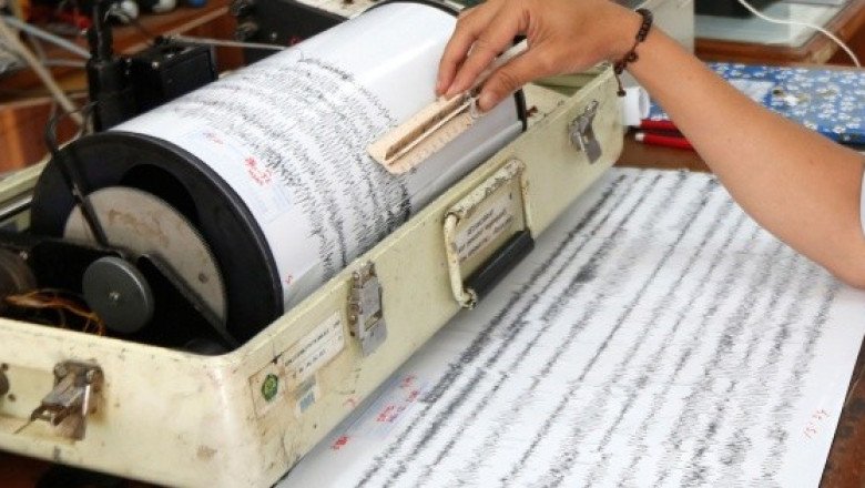 Se registra un sismo de 6.6 grados en el mar de Java frente a Yakarta, Indonesia